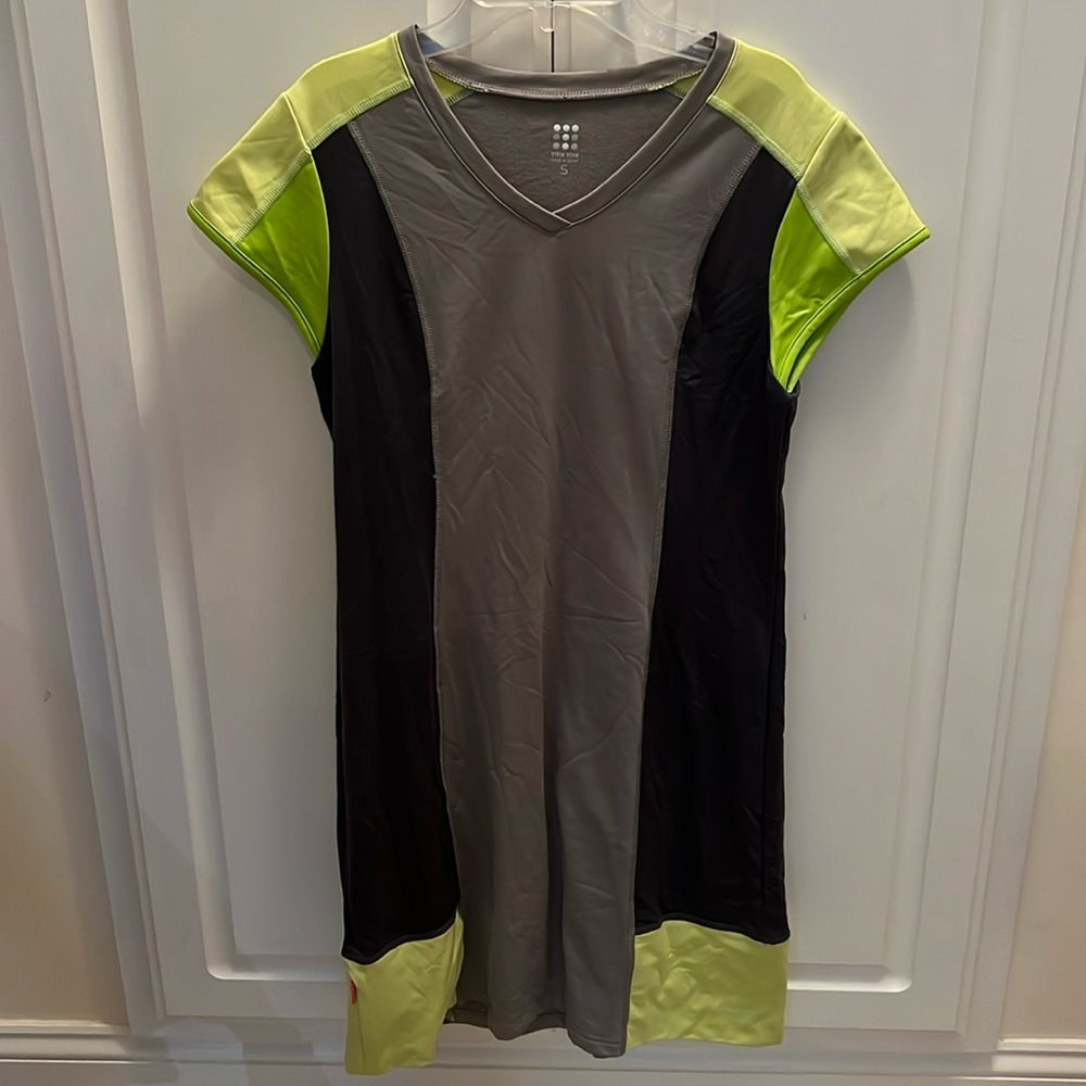 Title Nine Regulator Dress Stretch Wicking Gray Color Block Pocket Size Small